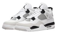 Air Jordan 4 RETRO MILITARY BLACK (Image via Nike)